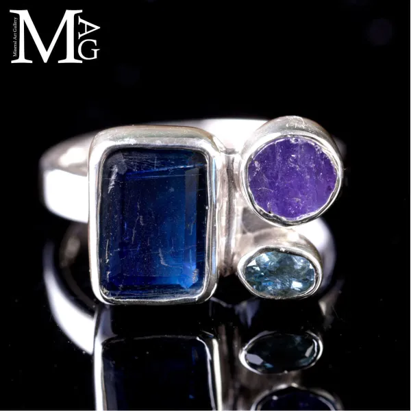 Anello in argento 925 con Tanzaniti e Acquamarina.