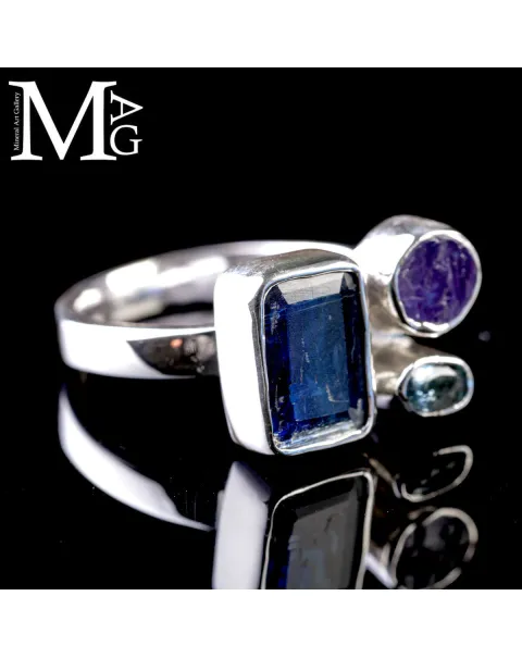 Anello in argento 925 con Tanzaniti e Acquamarina.