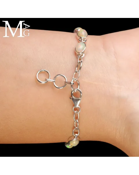 Bracciale in Argento con Gemme di Opale Etiope.