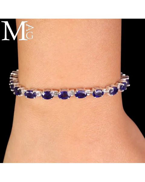 Bracciale in Argento con Zaffiri Blu Sfaccettati.