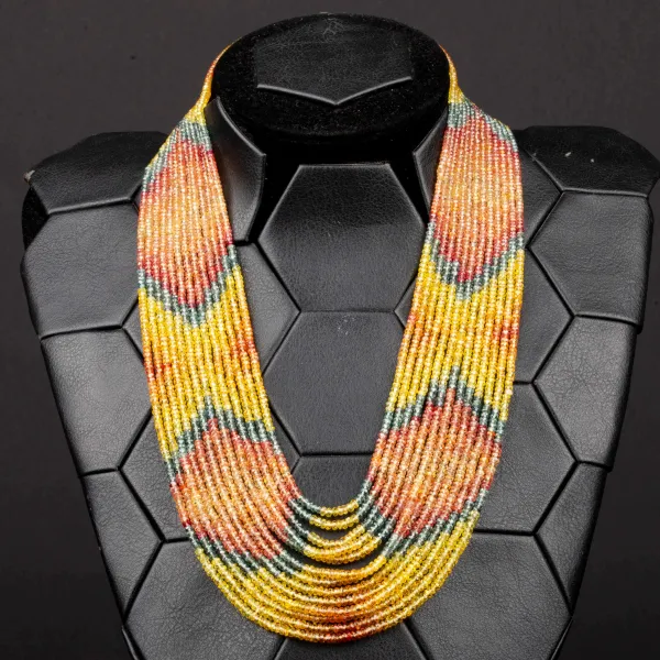 Collier in Zaffiri Naturali Multicolore – 13 Fili, 698 Carati di Raffinatezza Geologica