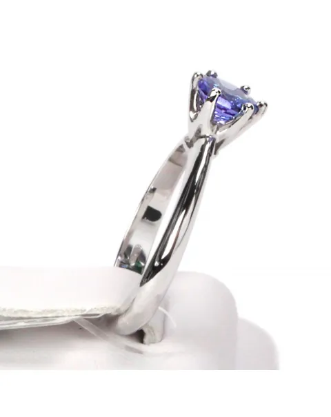 Anello Oro Bianco Tanzanite