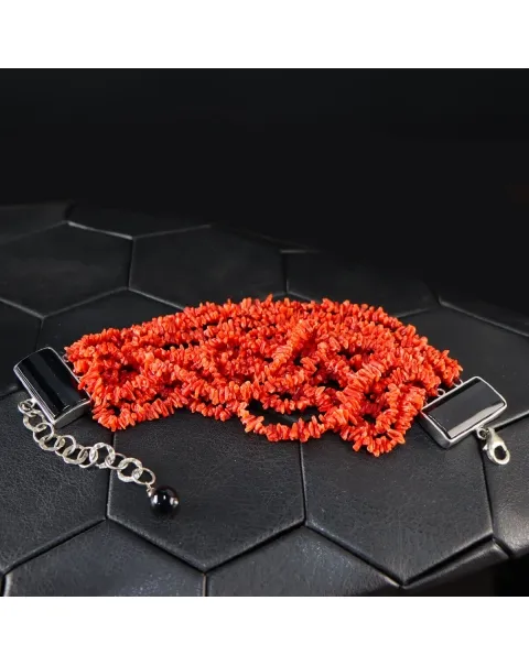 Bracciale con Corallo e Onice