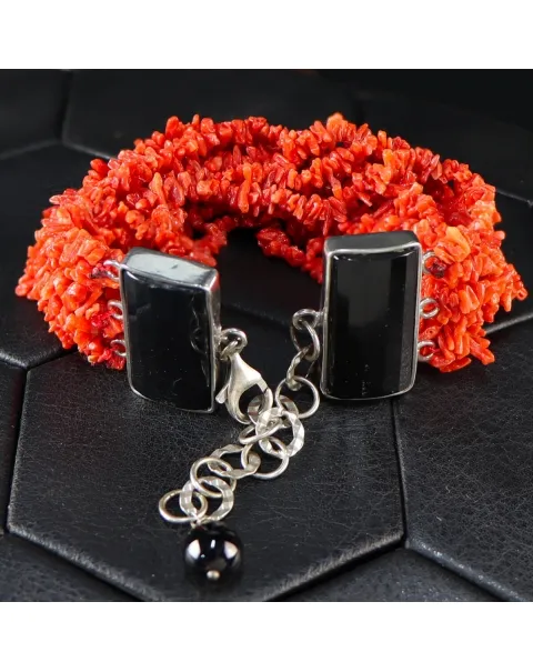 Bracciale con Corallo e Onice