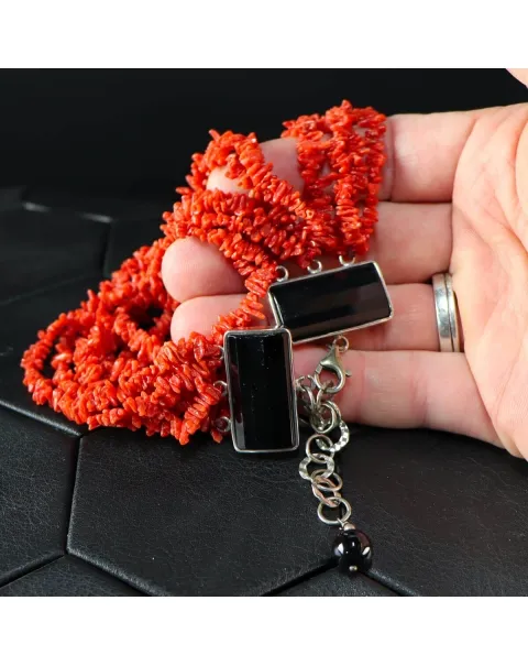Bracciale con Corallo e Onice