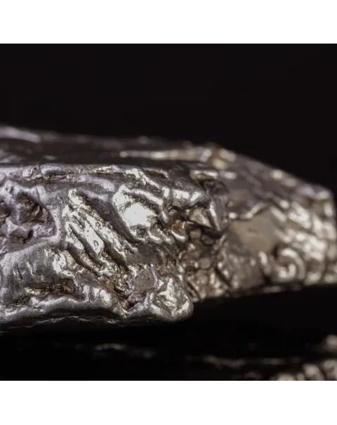 Meteorite Campo del Cielo – Frammento di nucleo planetario primordiale.