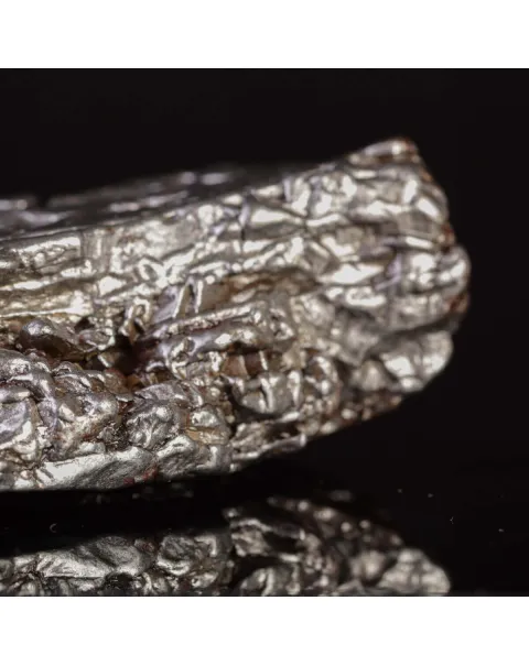 Meteorite Campo del Cielo – Frammento di nucleo planetario primordiale.