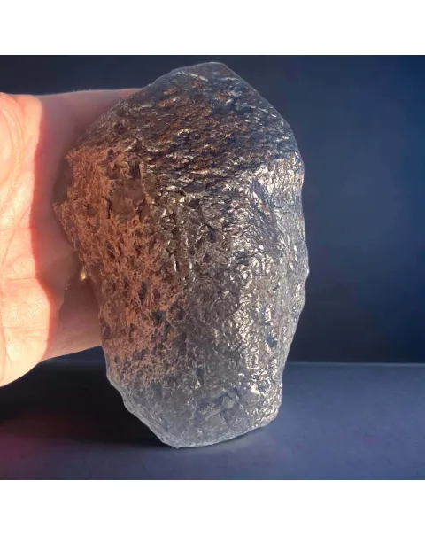 Meteorite Campo del Cielo da 2,5 kg su Base in Legno ed Acciaio.