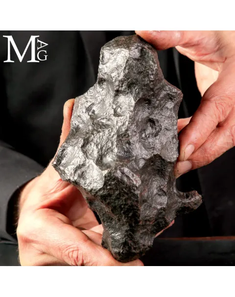 Meteorite Ferroso – Campo del Cielo, Argentina – Peso 2820 g