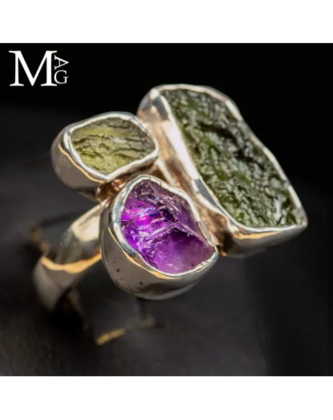 Anello in Argento con Moldavite e Ametista.