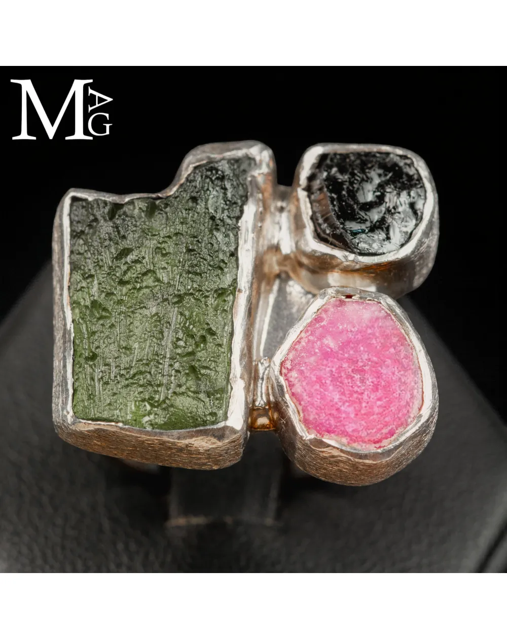 Anello in Argento con Moldavite, Ruby Glass e Tormalina Nera