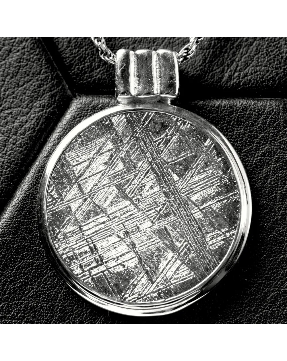 Starborn Pendentif météorite Muonionalusta, chaîne en acier inoxydable, muonionalusta, Acier inoxydable, muonionalusta : Starborn Creations