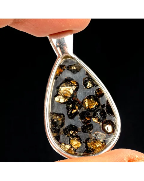 Ciondolo con Meteorite Pallasite Seymchan.