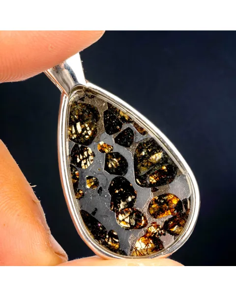 Ciondolo in Argento con Meteorite Seymchan.