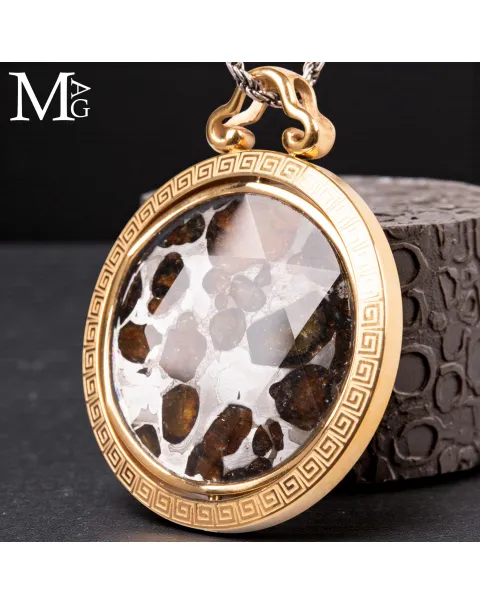 Ciondolo Rotante con Meteorite Pallassite Sericho.
