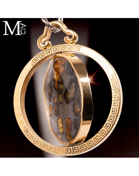 Ciondolo Rotante con Meteorite Pallassite Sericho.