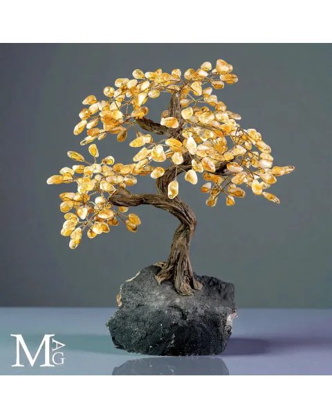 Albero Bonsai in Citrino su Geode di Ametista.
