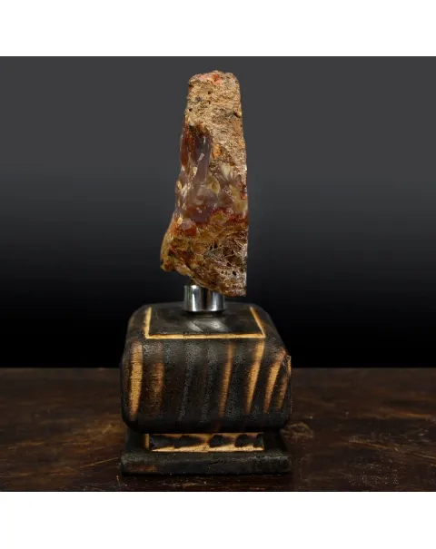 Geode Agata su piedistallo