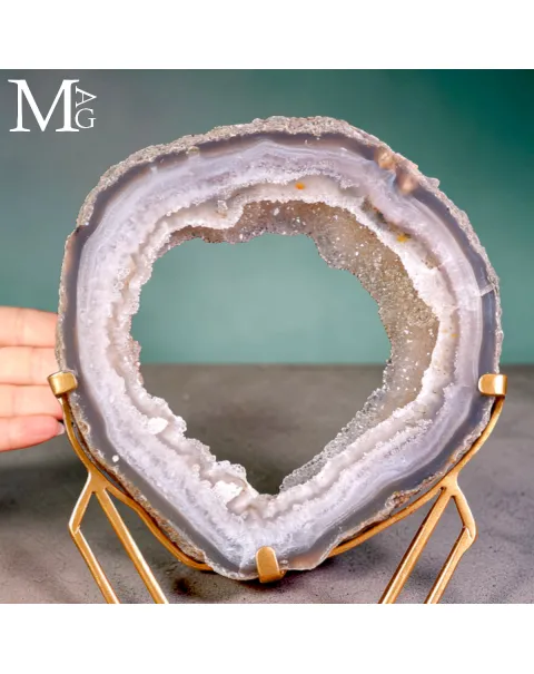 Geode di Agata Naturale con Drusa di Quarzo su Base in Ferro Decorativa