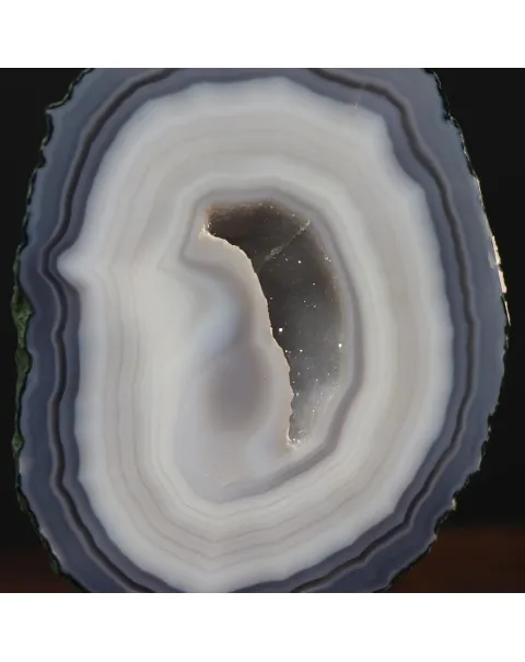 Geode Agata