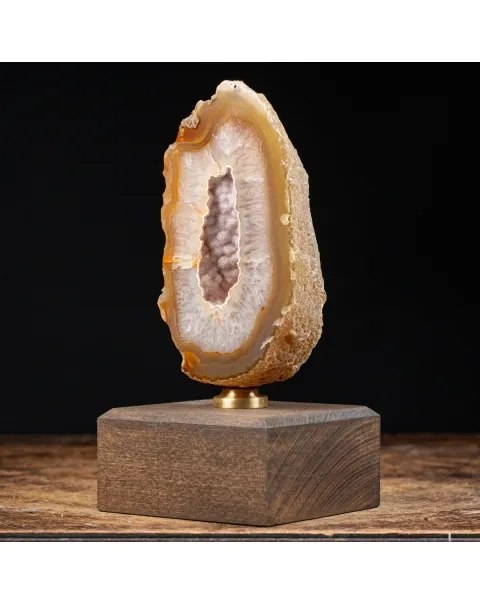 Geode Agata