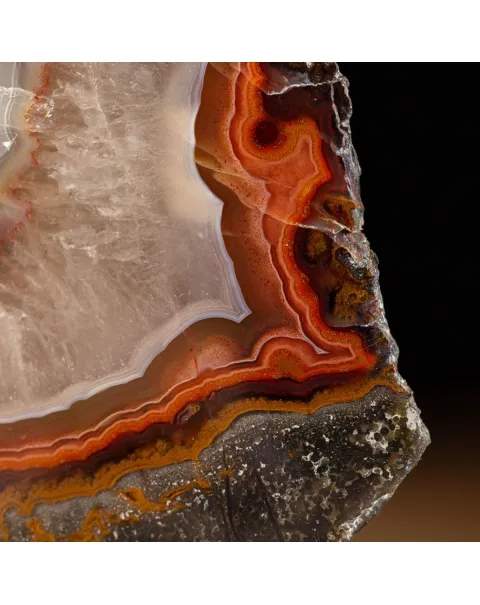 Geode Agata Rossa su base Decorativa