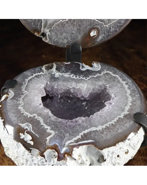 Geode Agata Sezionata su base