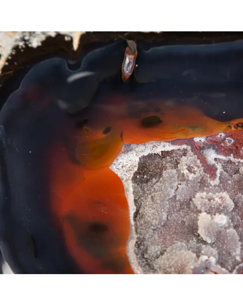 Geode Agata Sezionata su base
