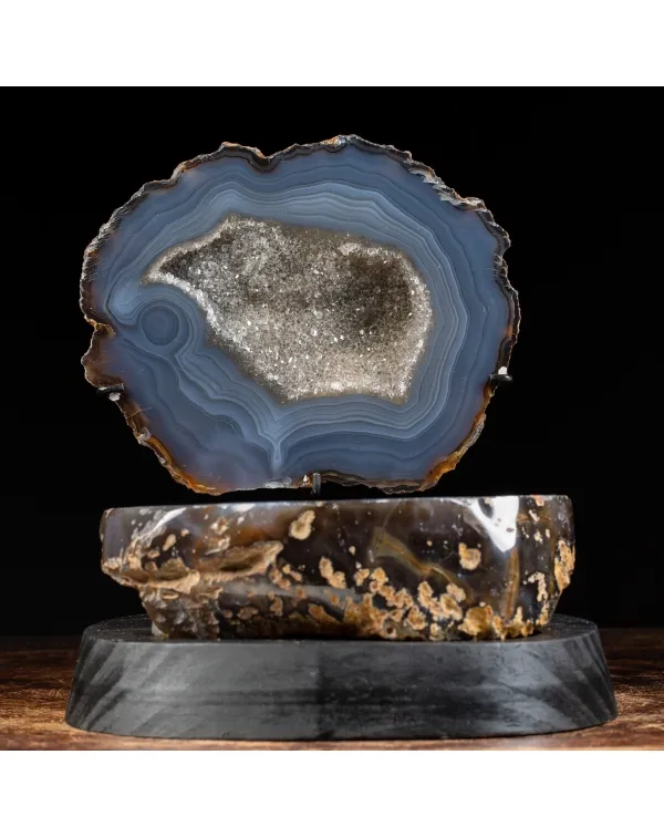 Geode Agata Sezionata su base