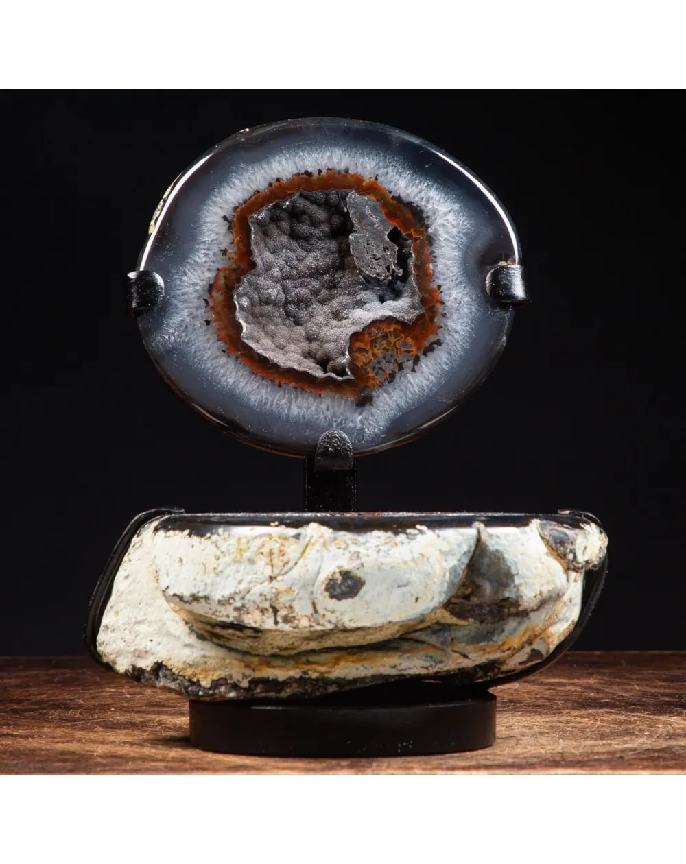 Geode Agata Sezionata su base