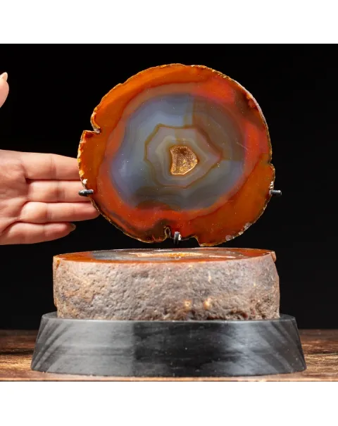 Geode Agata Sezionata su base