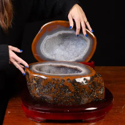 Geode Agata Sezionata su base
