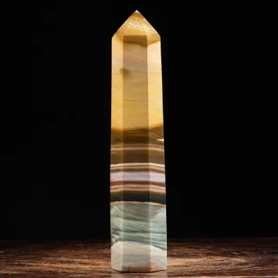 Obelisco Agata