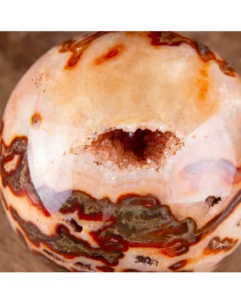 Rara Sfera di Agata Muschiata rossa