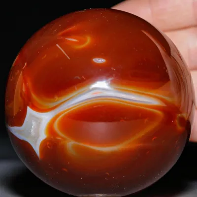Sfera in Agata Naturale Tinta – Rosso Fuoco.