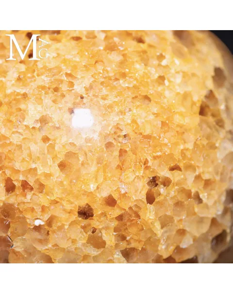 Sfera in Agata e Quarzo Ferruginoso – Geode Naturale.