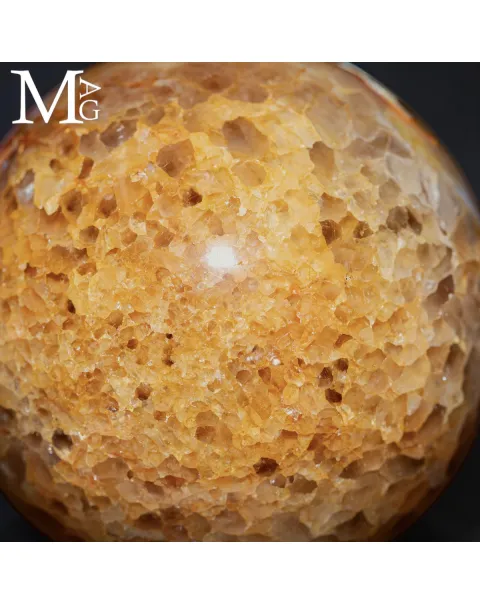 Sfera in Agata e Quarzo Ferruginoso – Geode Naturale.