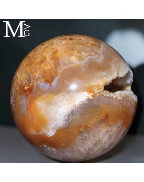 Sfera in Agata e Quarzo Ferruginoso – Geode Naturale.