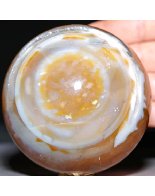 Sfera in Agata Naturale – Toni Mielati e Bande.