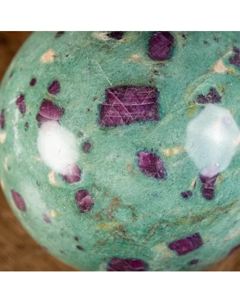 Sfera Di Rubino - Fuchsite