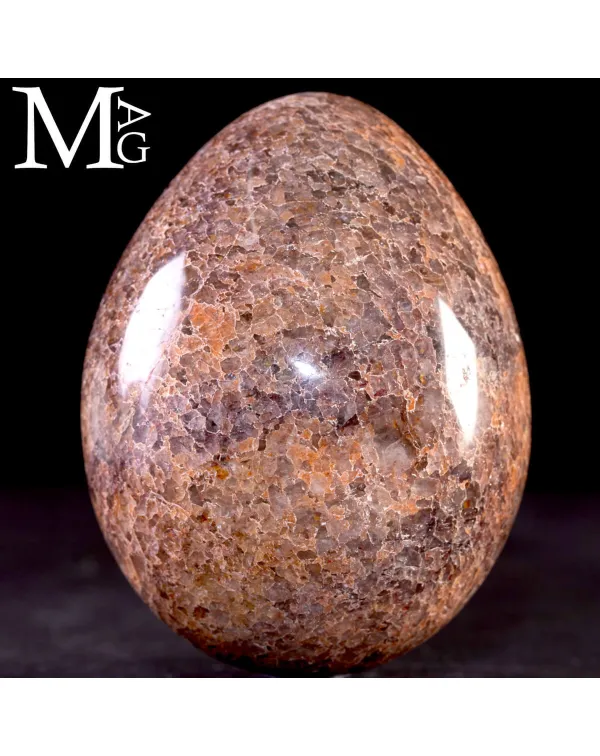 Uovo Decorativo in Quarzite Rosa – Madagascar