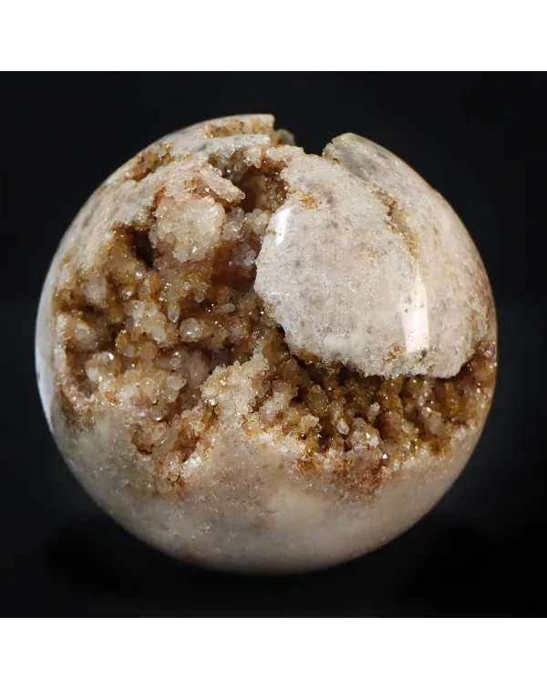 Sfera in Calcite