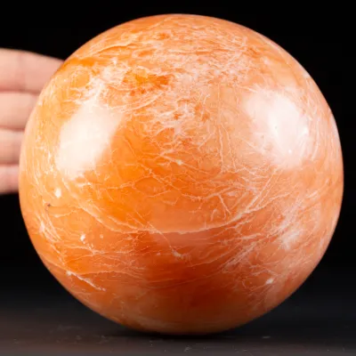 Sfera in Calcite