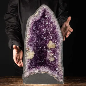 Geode di  Ametista - Grotta di cristalli Viola con Calcite