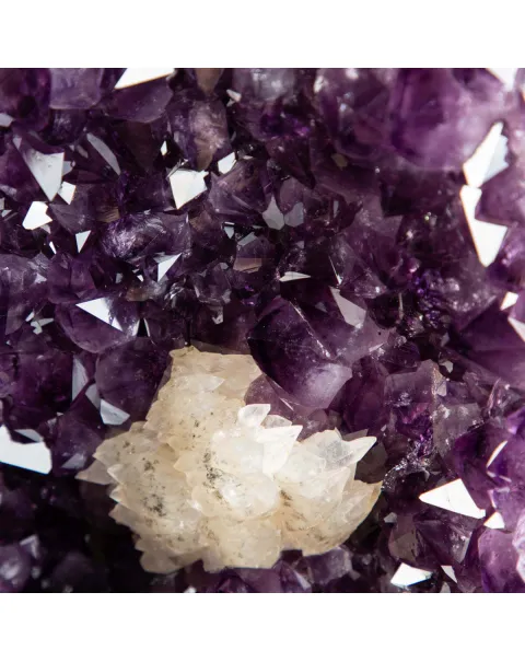 Geode di  Ametista - Grotta di cristalli Viola con Calcite