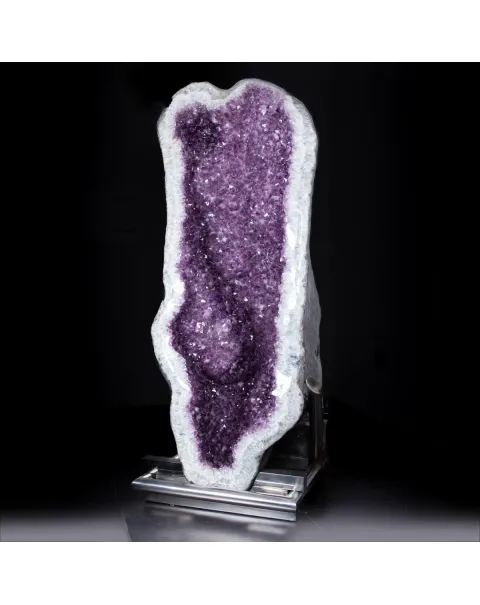 Geode di Ametista Unica nel suo Genere - Qualità Museale, una Meraviglia Naturale Rivelata.