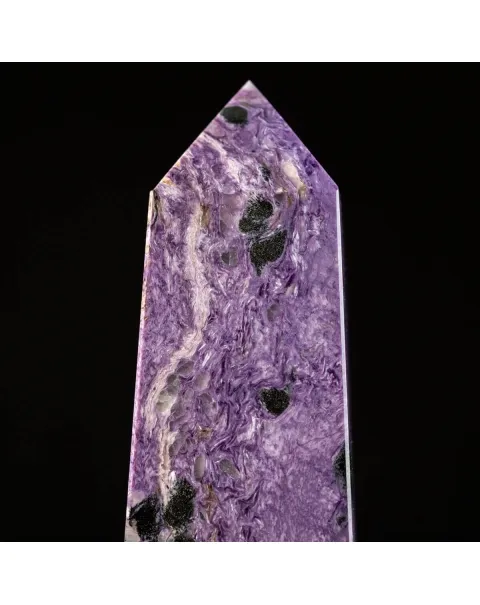 Obelisco in Charoite