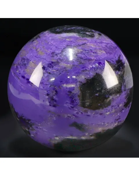 Sfera in Charoite