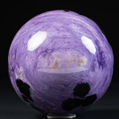 Sfera in Charoite