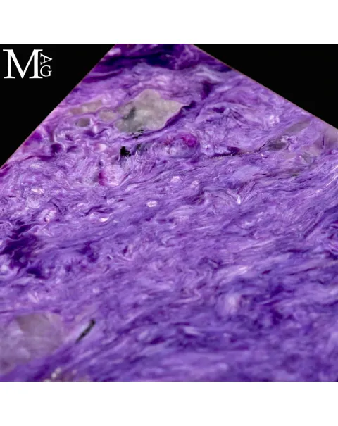 Cubo in Charoite , prima scelta